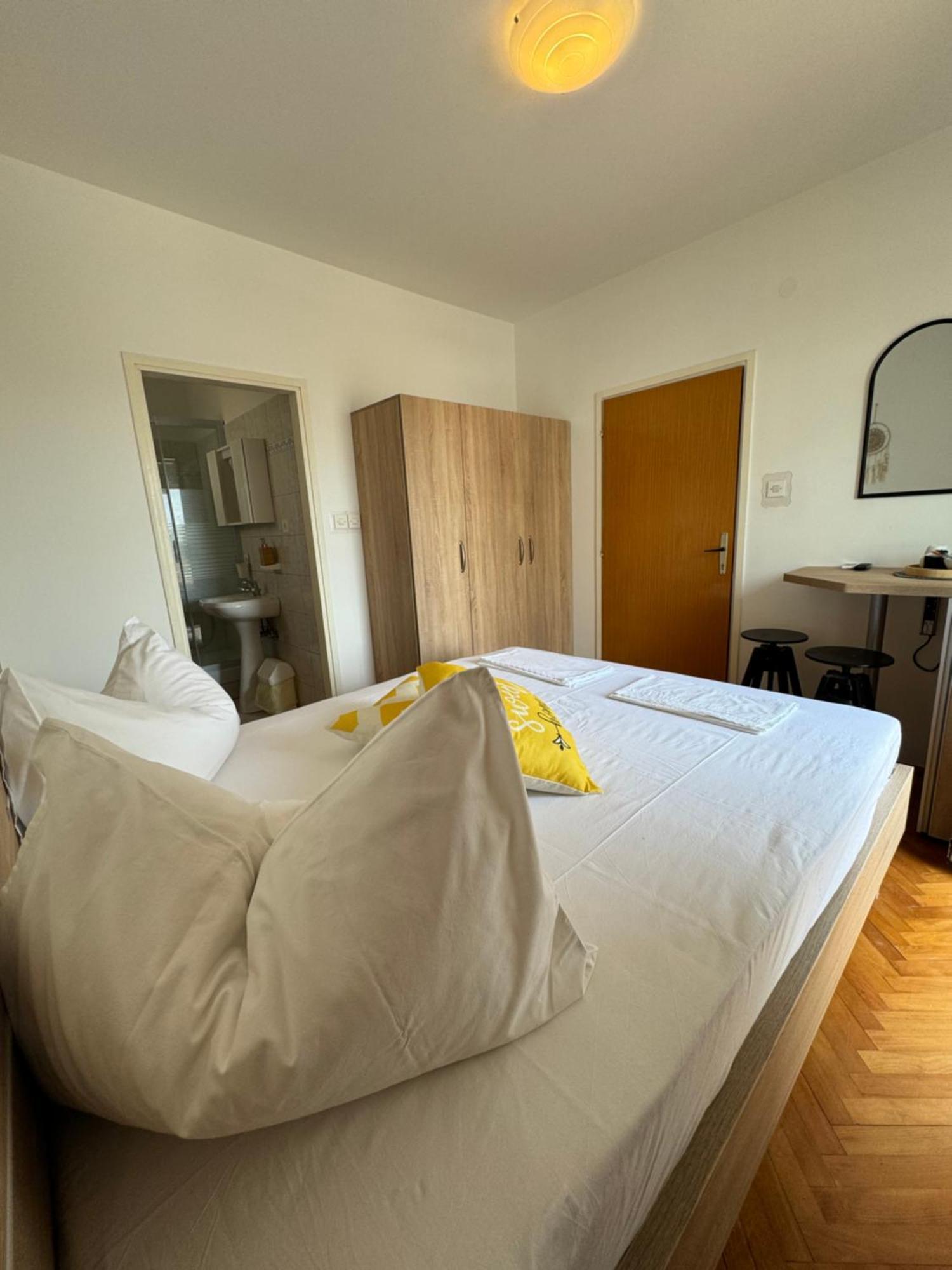 The Manzoni Family 4 Hotel ปูนัต ภายนอก รูปภาพ